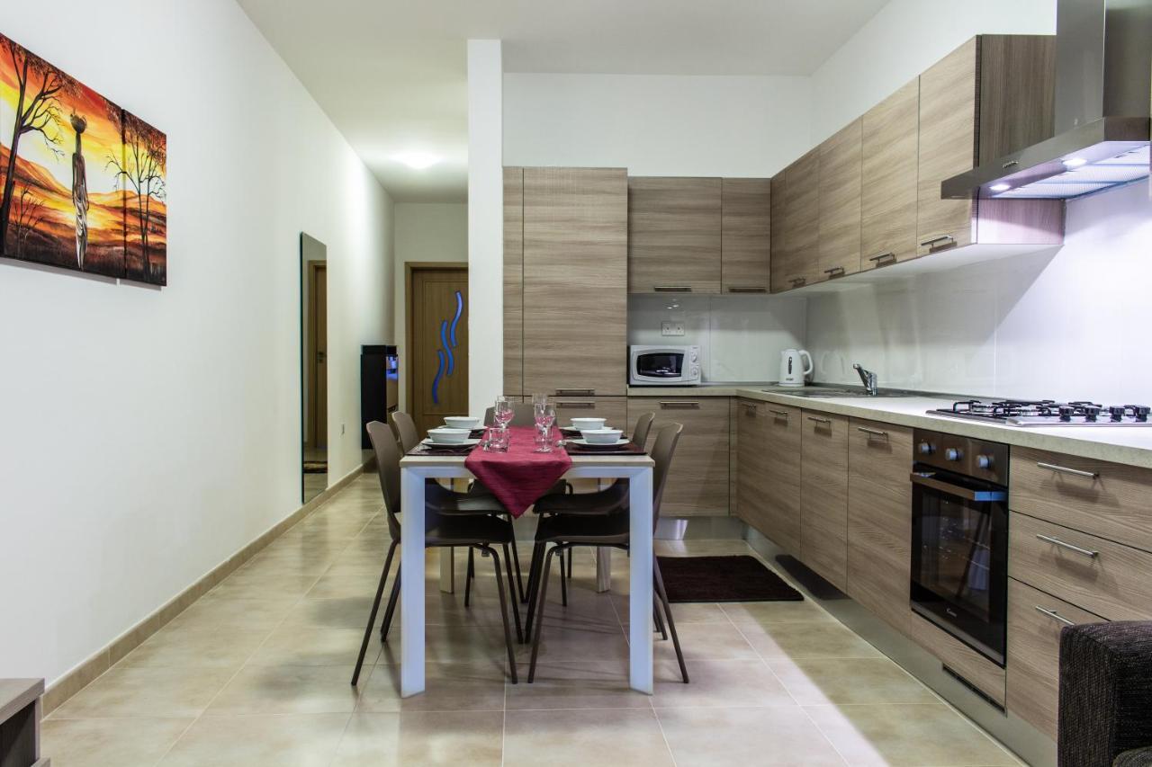 2 Bedroom Apartment Close To City Centre Tas-Sienja エクステリア 写真